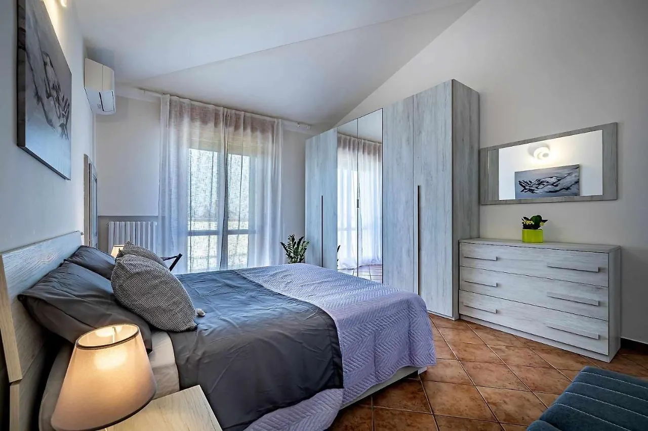 Il Terrazzo Sul Tramonto Apartment Bastiglia 0*,  Italy